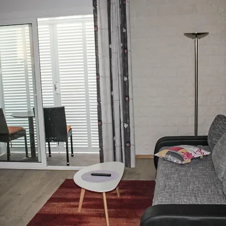 Silvia-1 By Interhome Lägenhet *