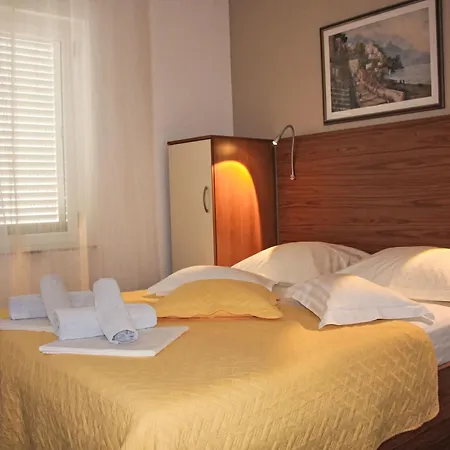 Silvia-1 By Interhome *