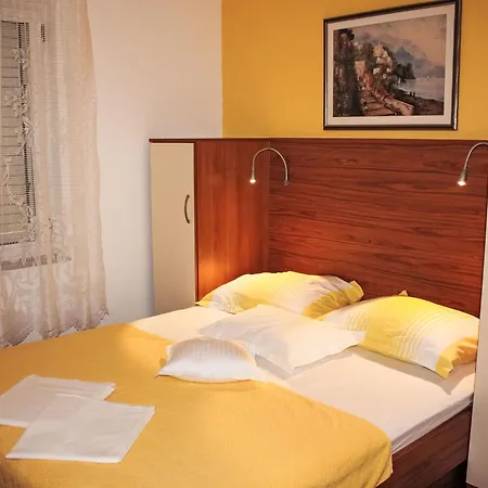 Silvia-1 By Interhome דירה *