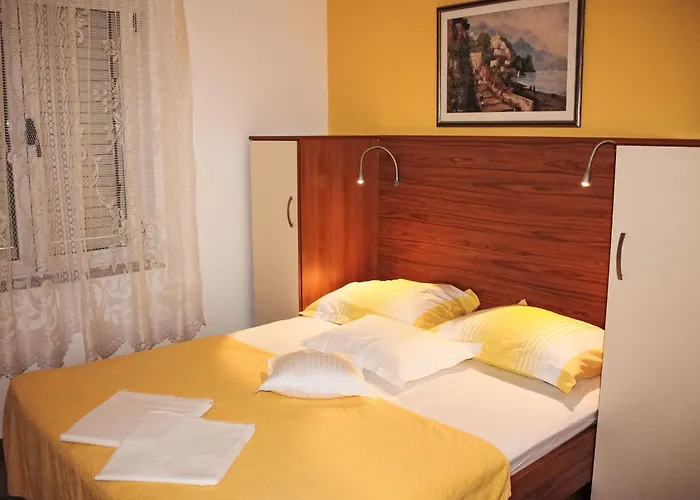 Silvia-1 By Interhome Apartman *